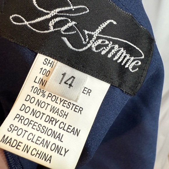 La Femme Navy Blue Sheath Gown Short Sleeve Size 14 - Picture 2 of 9